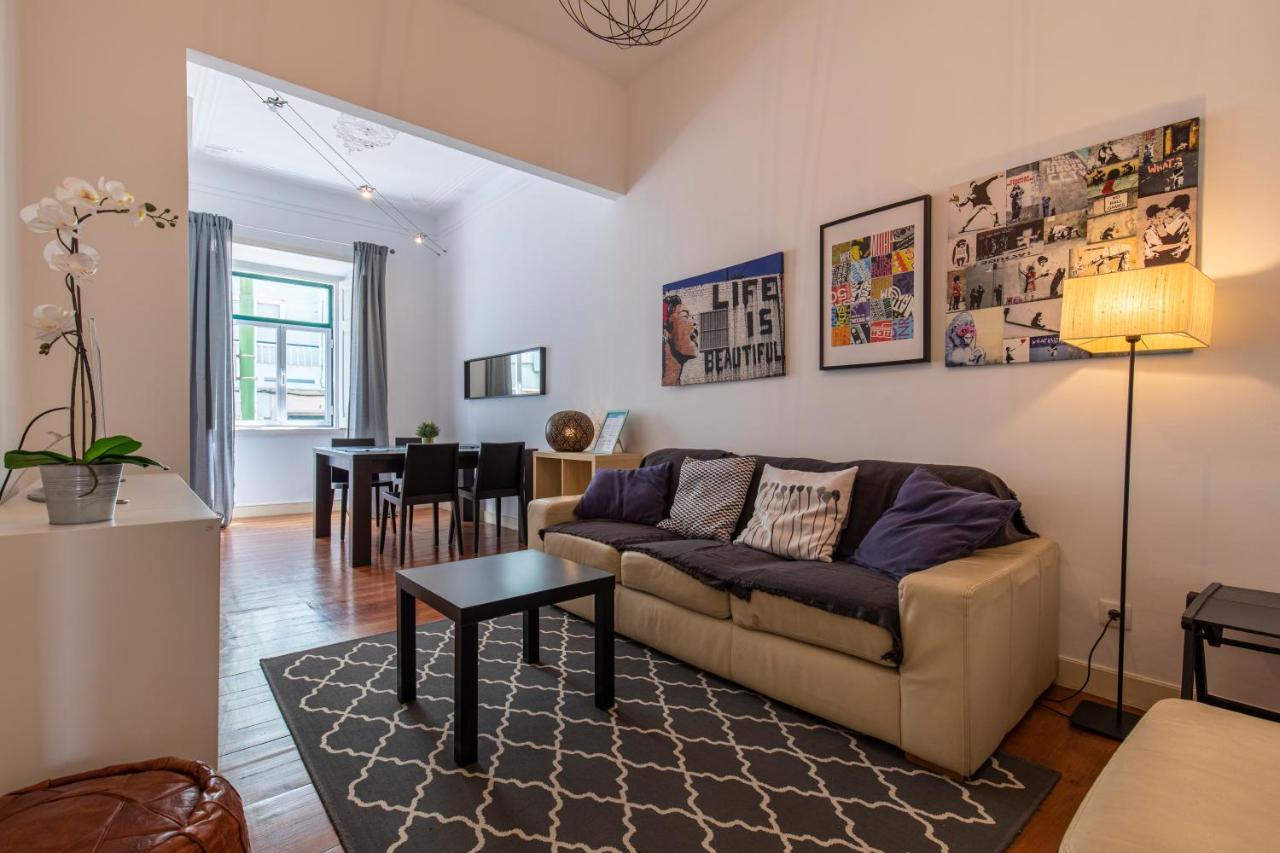 Typical 2Bdr Apartment In Lisbon By Lovelystay Exteriör bild