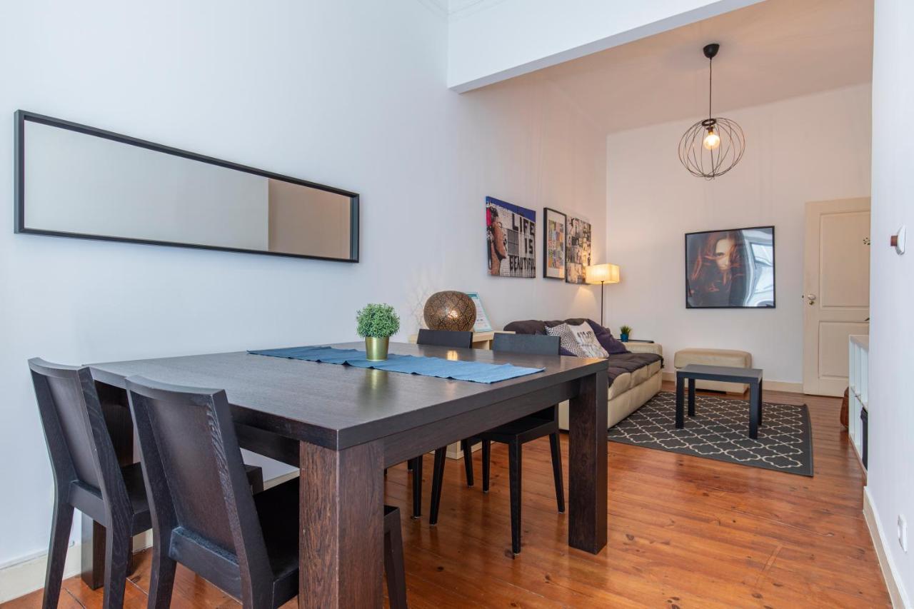 Typical 2Bdr Apartment In Lisbon By Lovelystay Exteriör bild