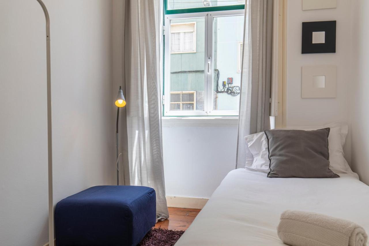 Typical 2Bdr Apartment In Lisbon By Lovelystay Exteriör bild