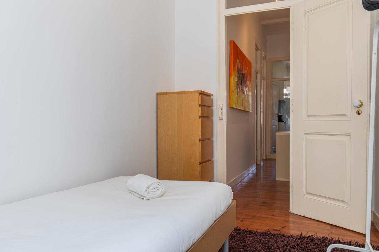 Typical 2Bdr Apartment In Lisbon By Lovelystay Exteriör bild