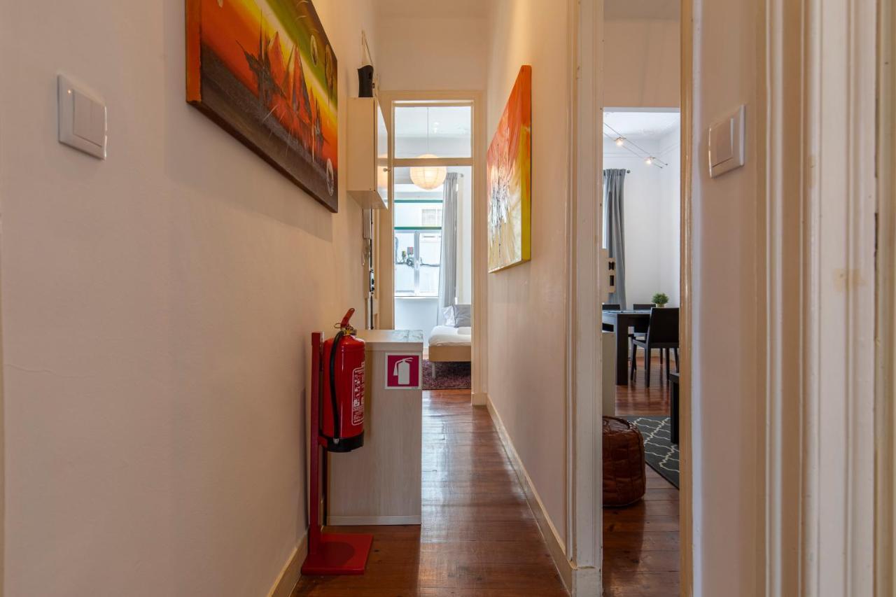 Typical 2Bdr Apartment In Lisbon By Lovelystay Exteriör bild